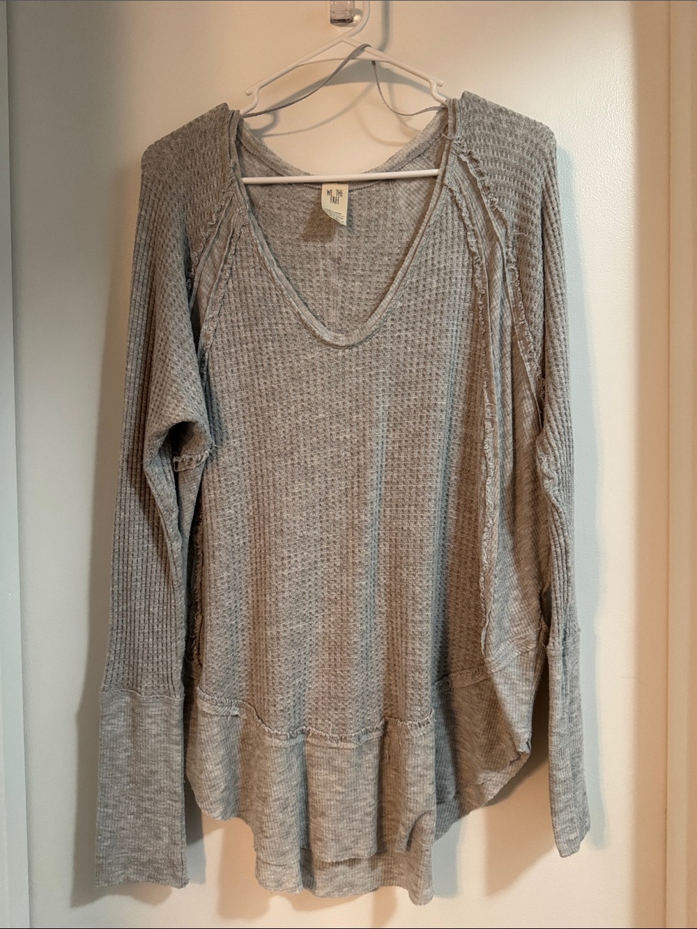We The Free Heather Gray Waffle Knit V-Neck Top